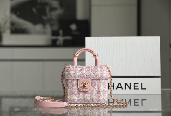 Chanel Chanel