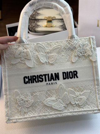 Dior Dior