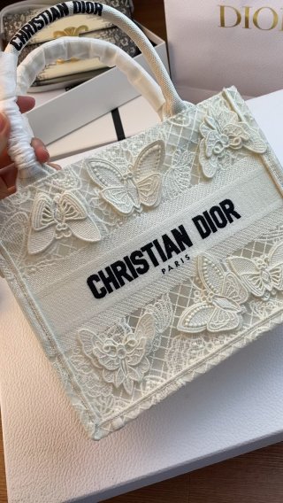 Dior Dior