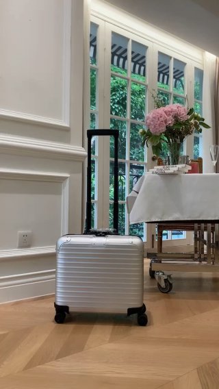 Draw-bar box Draw-bar box