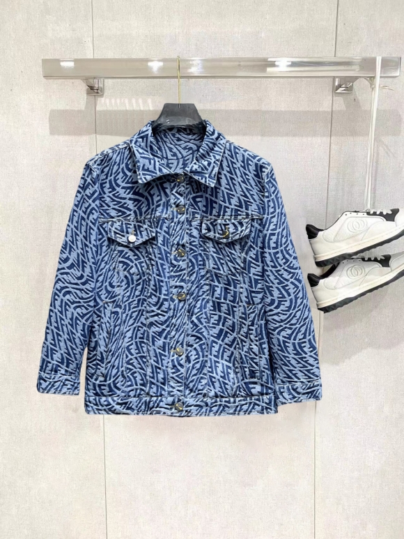 Coats & Jackets Coats & Jackets