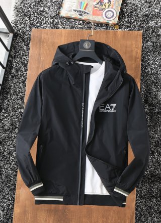 Hoodies & Sweatshirts Hoodies & Sweatshirts