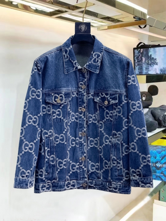 Coats & Jackets Coats & Jackets