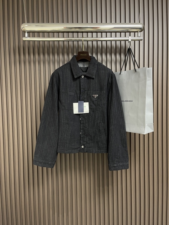 Coats & Jackets Coats & Jackets