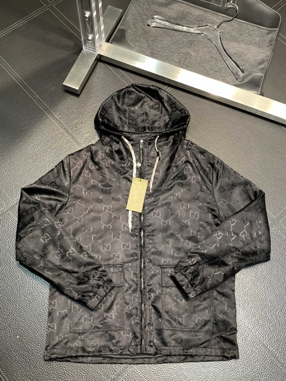 Hoodies & Sweatshirts Hoodies & Sweatshirts