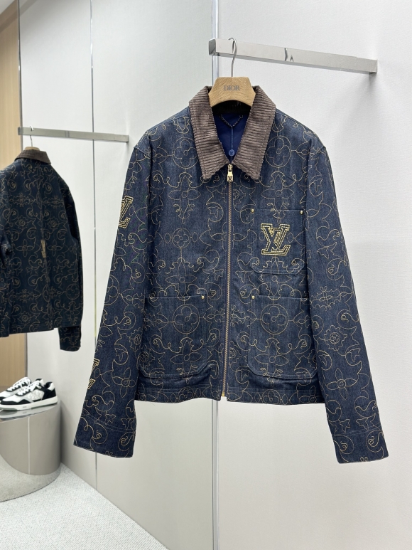 Coats & Jackets Coats & Jackets