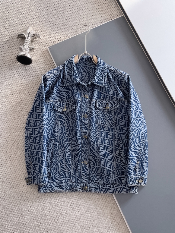 Coats & Jackets Coats & Jackets