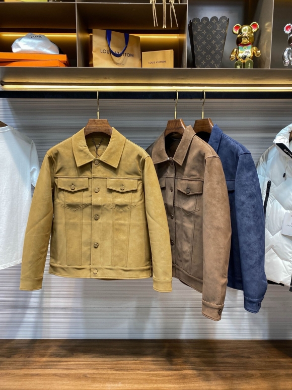 Coats & Jackets Coats & Jackets