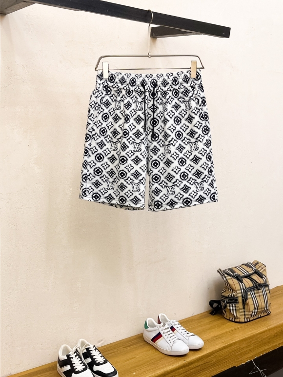 Shorts Shorts