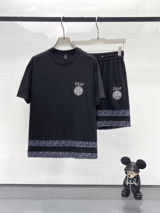 Leisure suit Leisure suit