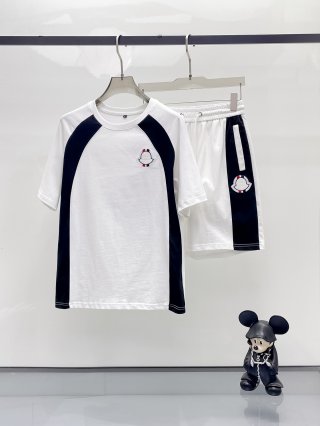 Leisure suit Leisure suit