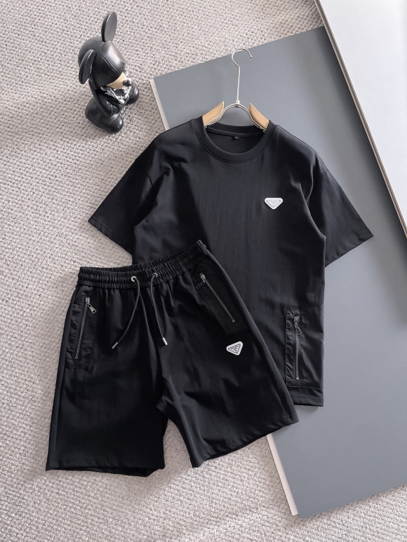 Leisure suit Leisure suit