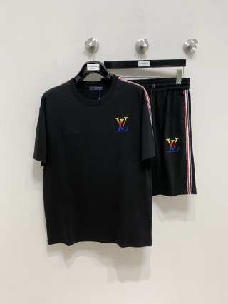 Leisure suit Leisure suit