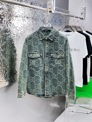 Coats & Jackets Coats & Jackets