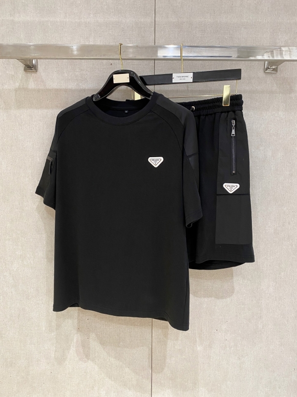 Leisure suit Leisure suit