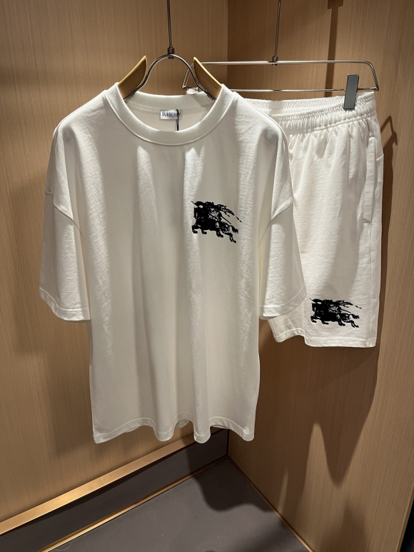 Leisure suit Leisure suit