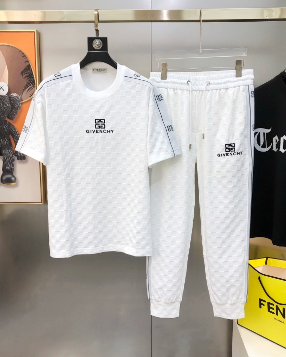 Leisure suit Leisure suit