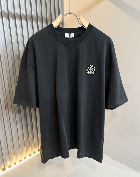 Leisure suit Leisure suit