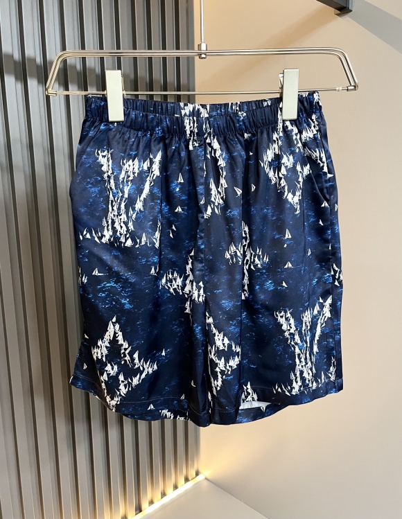 Leisure suit Leisure suit