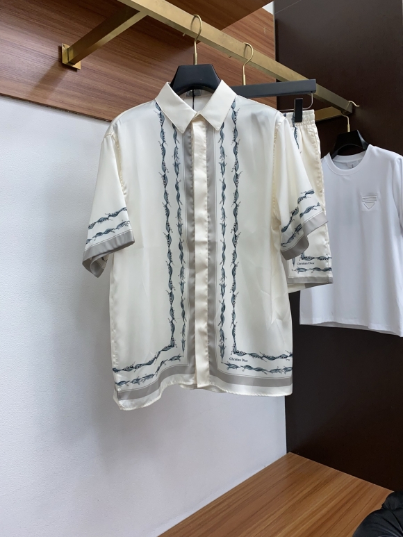 Leisure suit Leisure suit