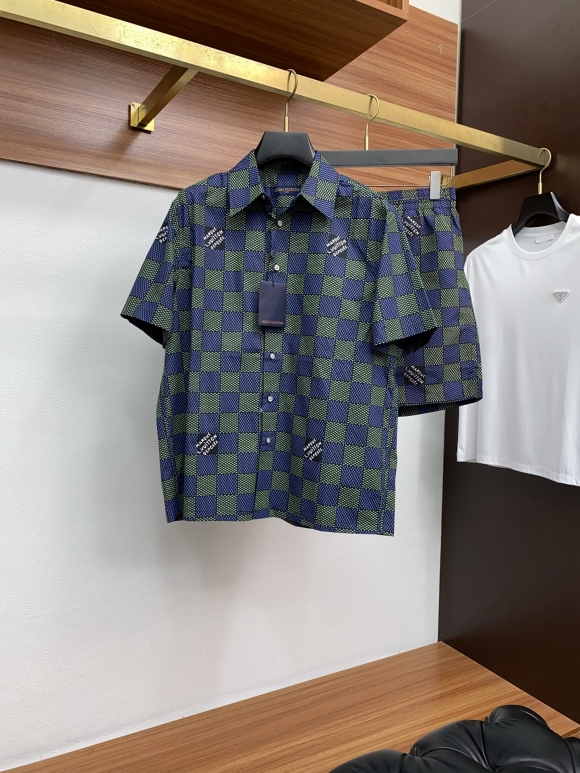 Leisure suit Leisure suit