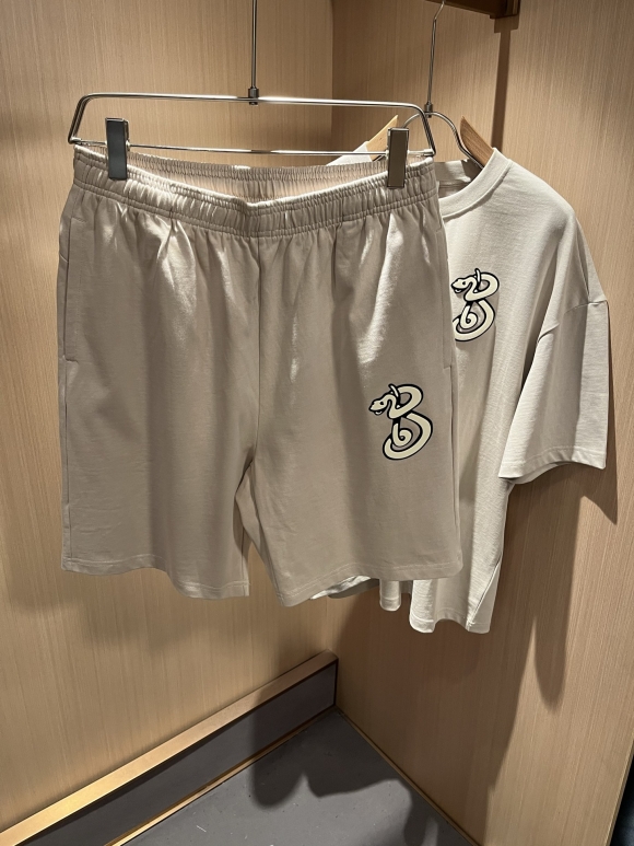 Leisure suit Leisure suit