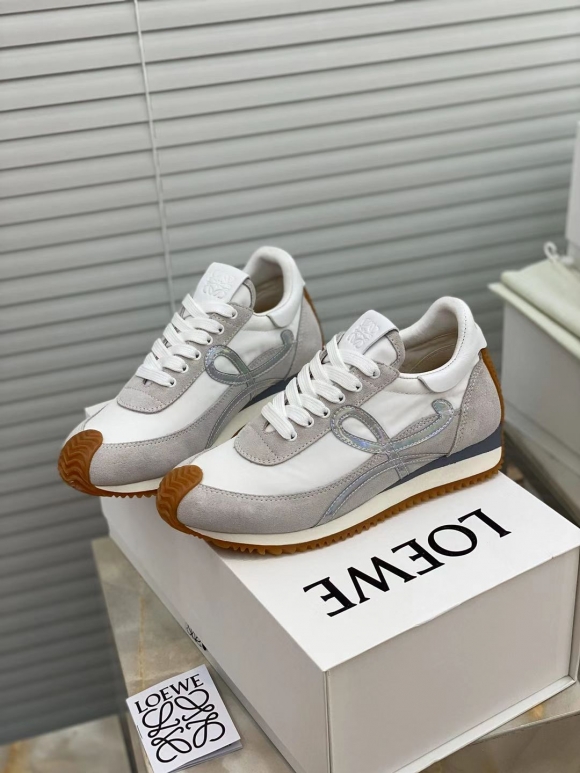 LoeweSHOES