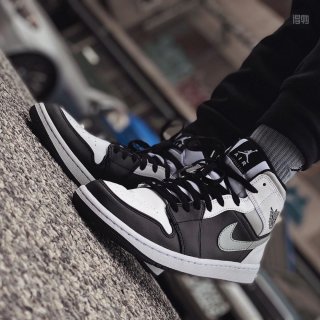 AirJordan1MidSHOES
