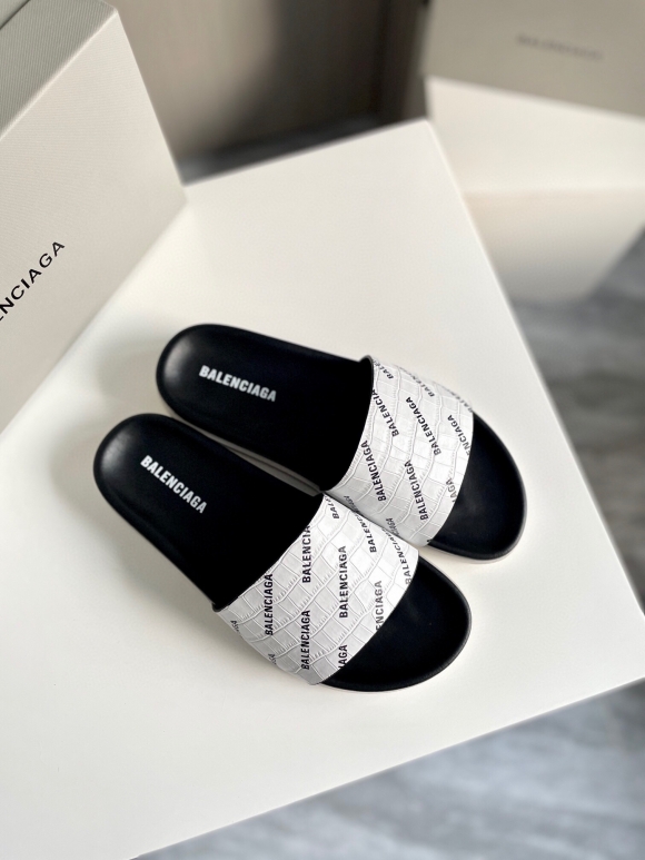 BalenciagaSHOES
