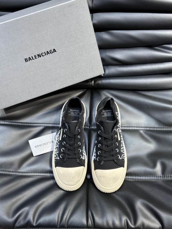 BalenciagaSHOES
