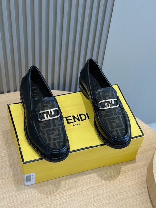 FendiSHOES