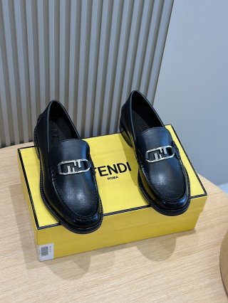 FendiSHOES