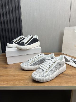 VersaceSHOES VersaceSHOES