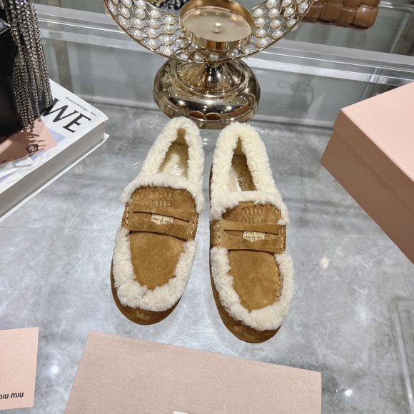 Womens shoes collection Womens shoes collection