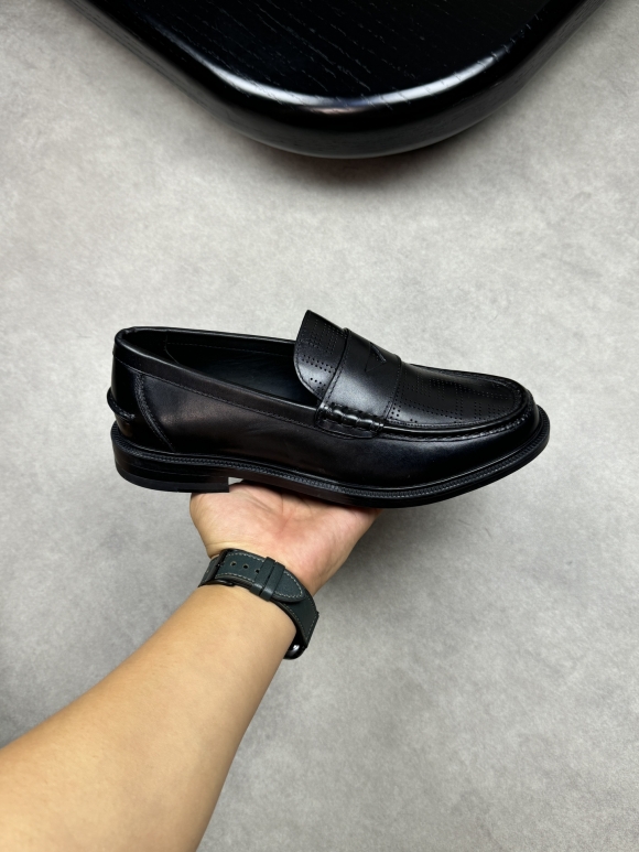 FendiSHOES