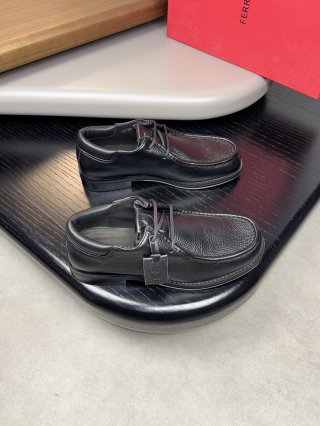 FerragamoSHOES