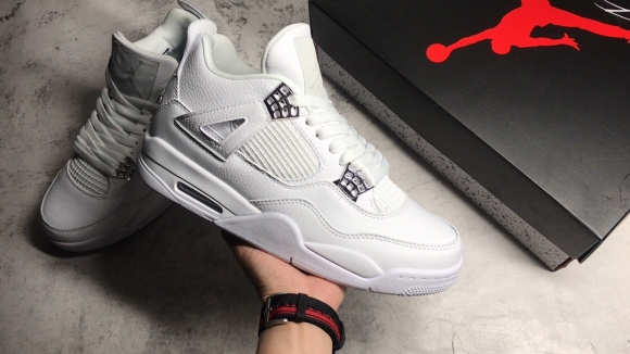 AirJordan4SHOES