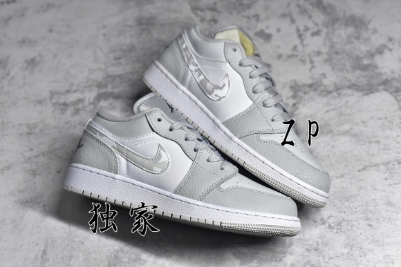 AirJordan1LowSHOES