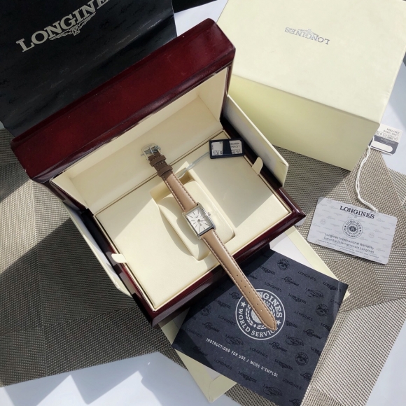 LONGINES