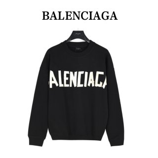 Hoodies & Sweatshirts