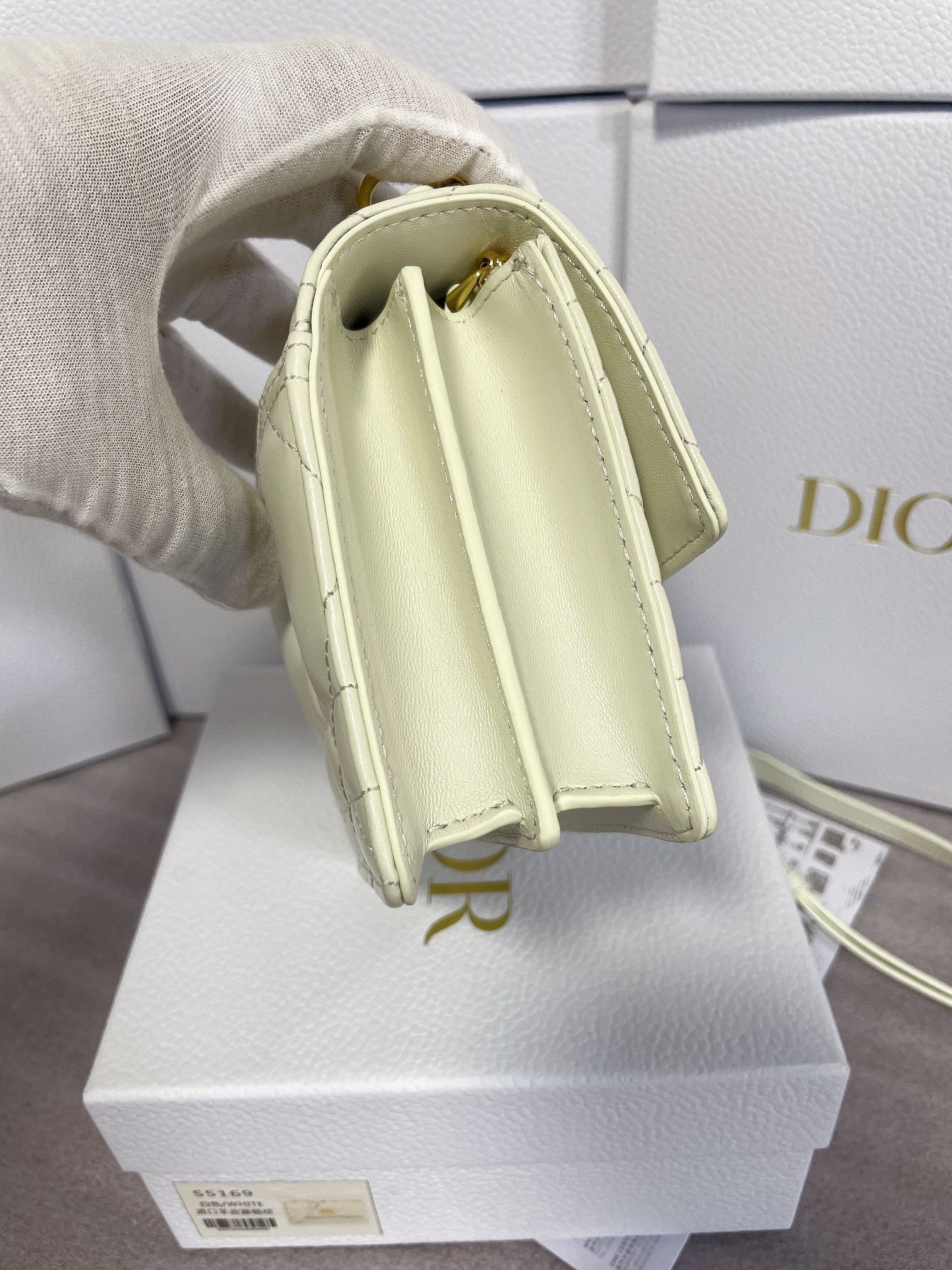 Dior