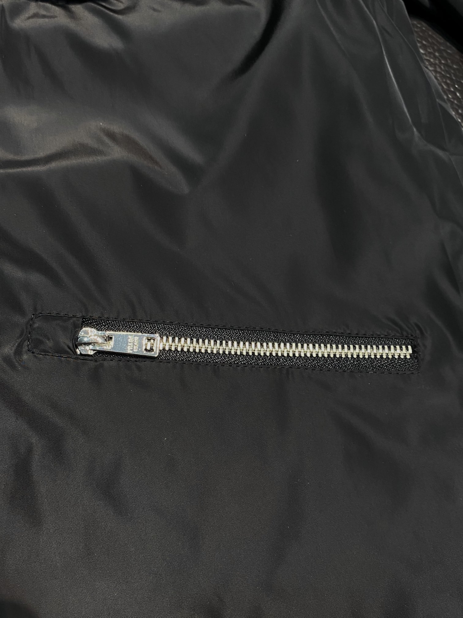 Hoodies & Sweatshirts