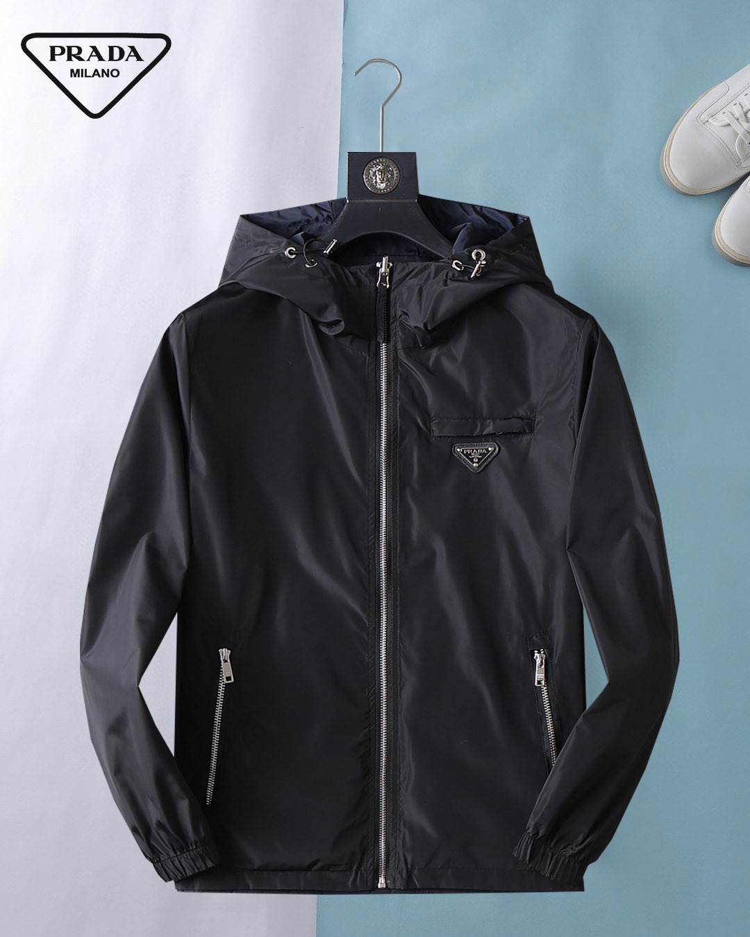 Hoodies & Sweatshirts