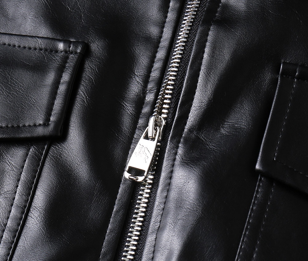 Hoodies & Sweatshirts