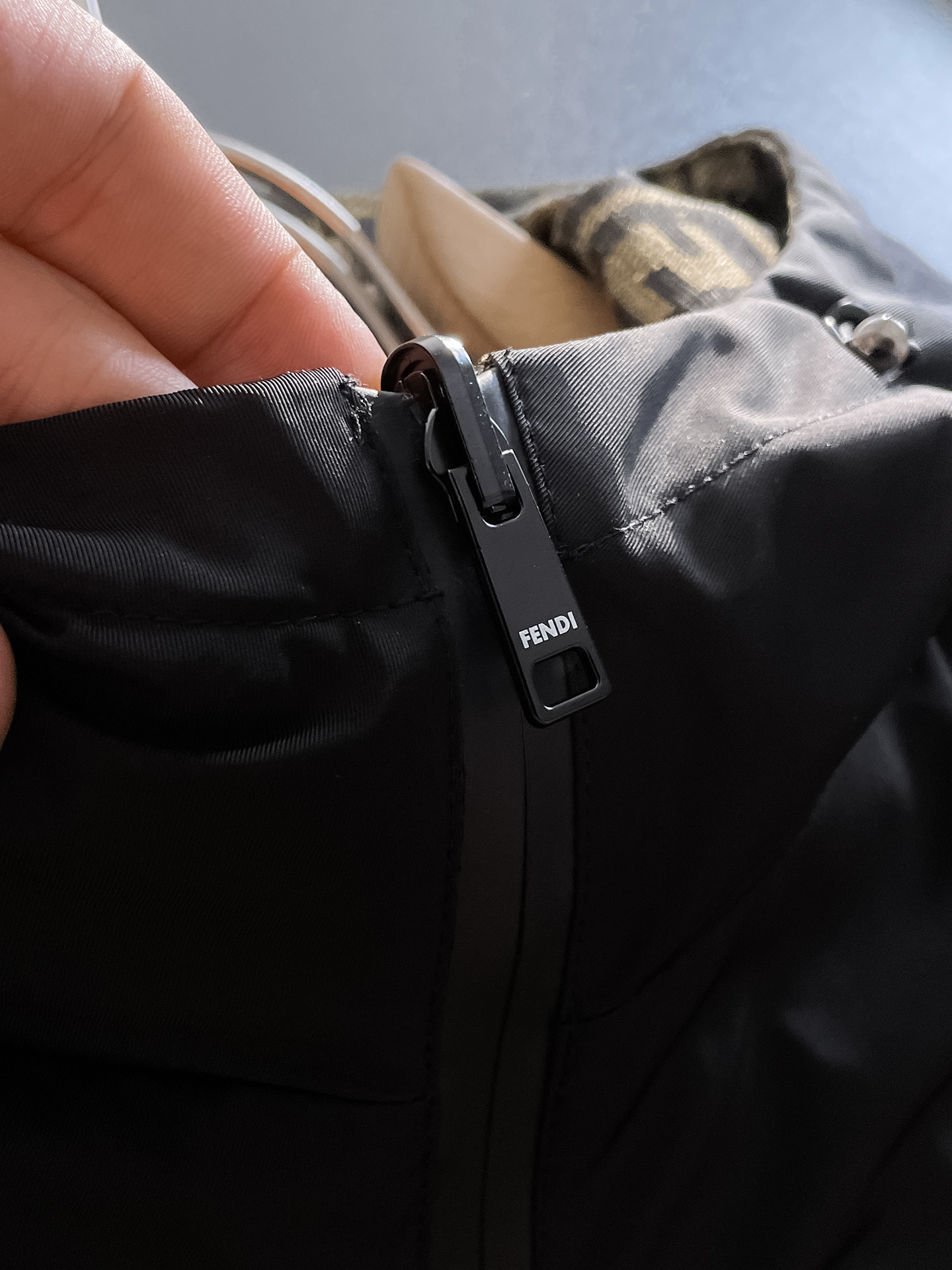 Hoodies & Sweatshirts