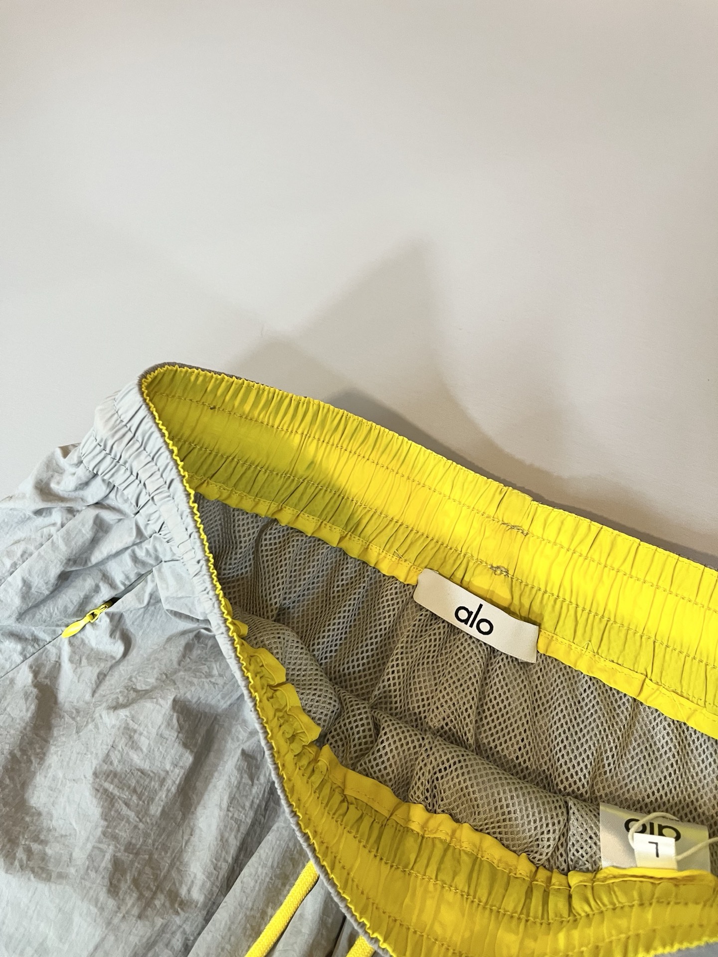 Hoodies & Sweatshirts