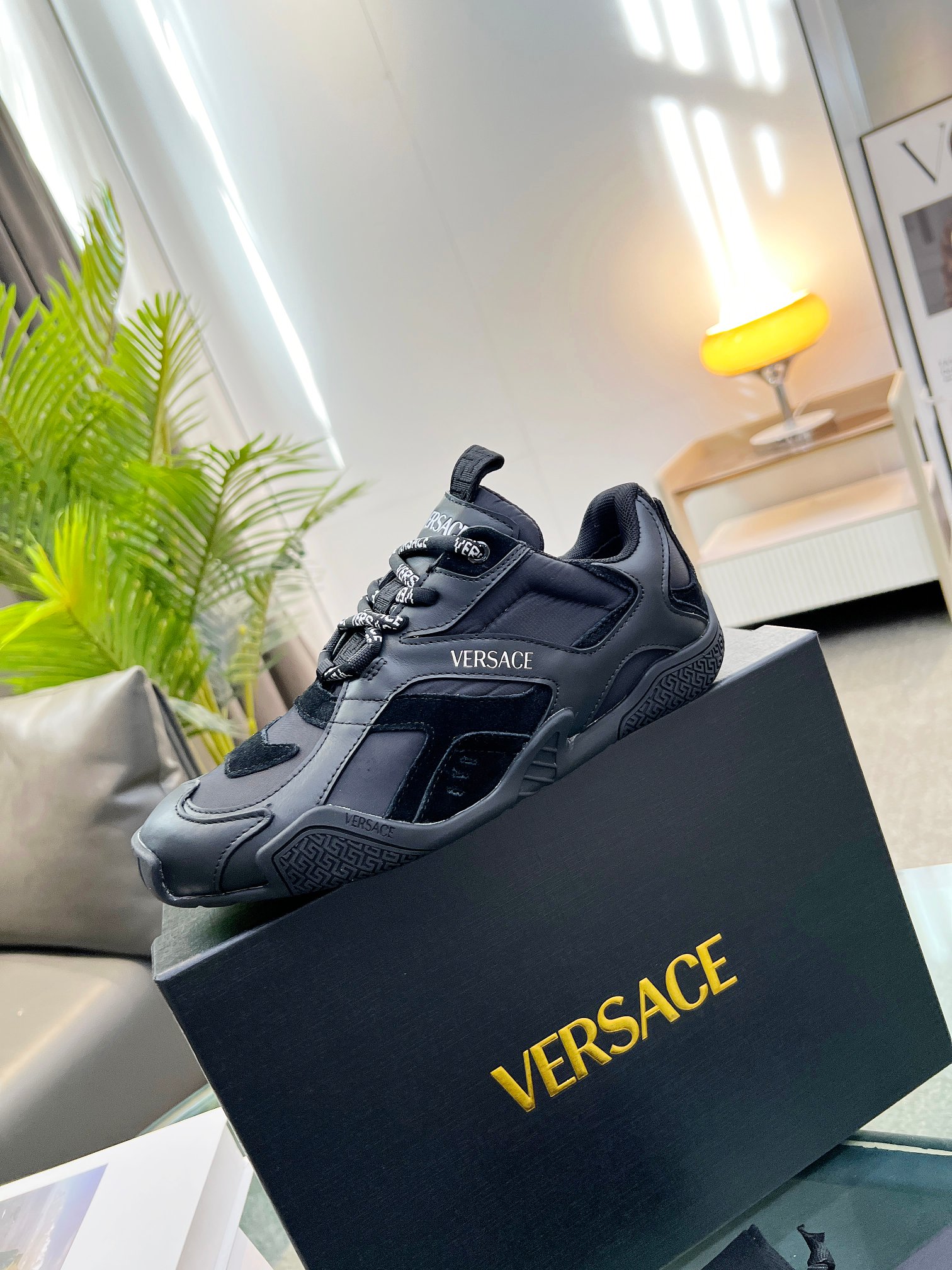VersaceSHOES
