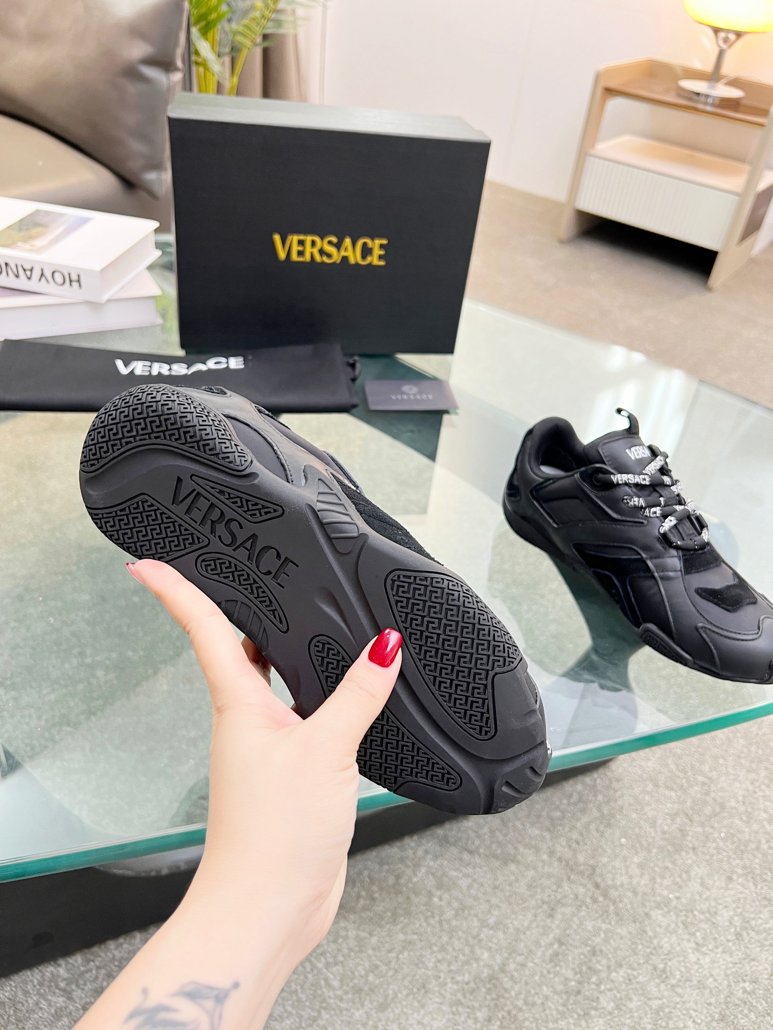 VersaceSHOES