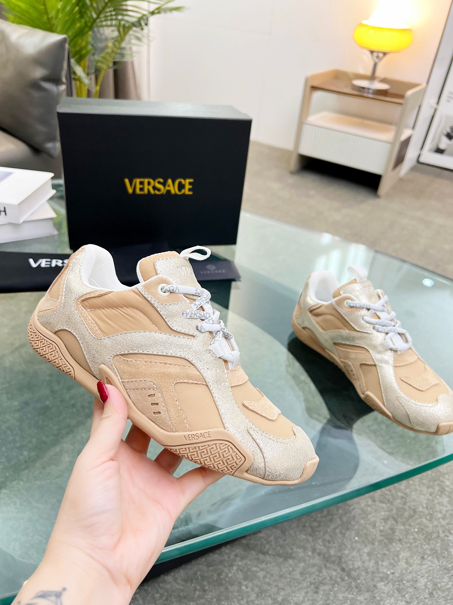 VersaceSHOES