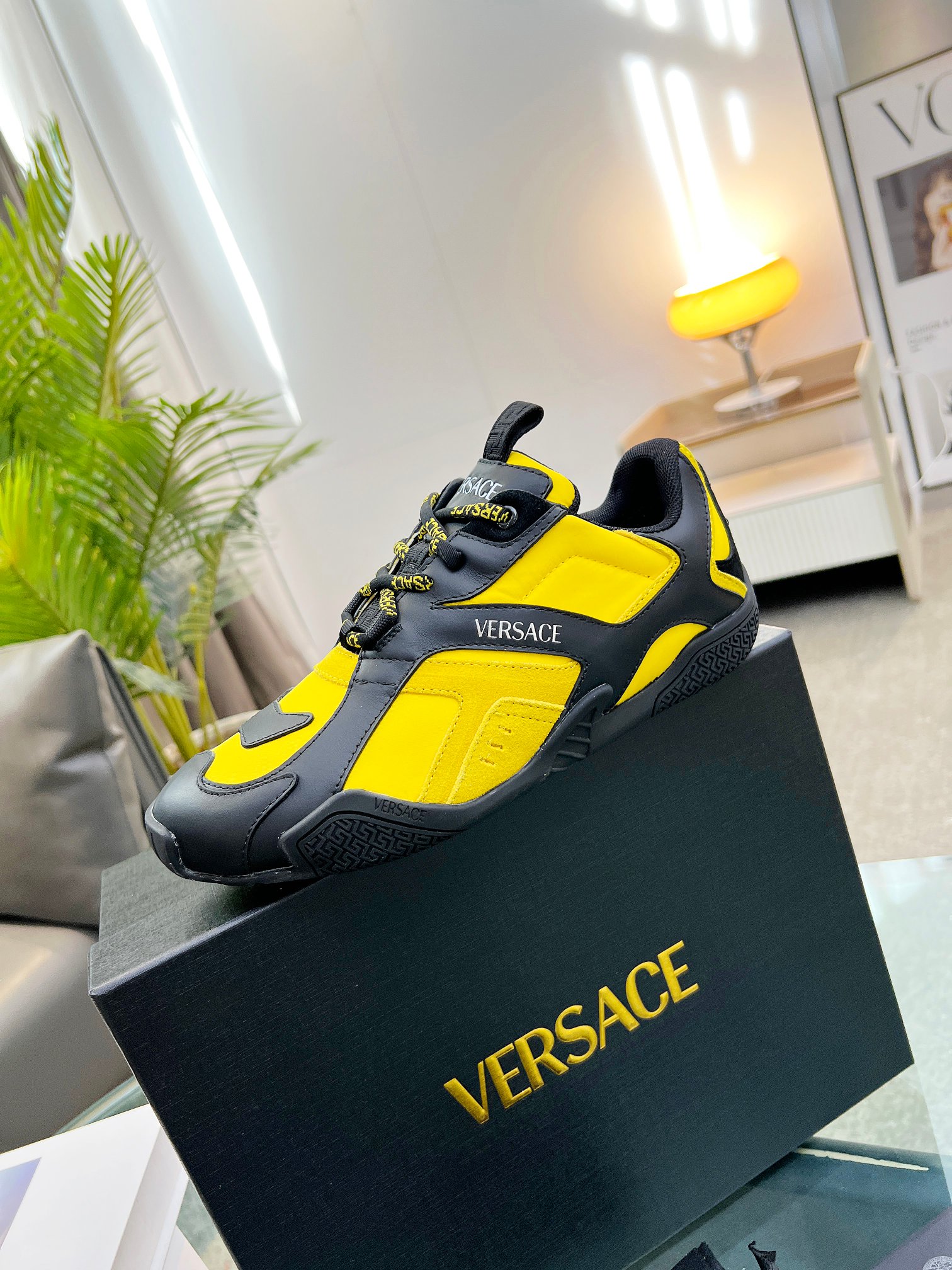 VersaceSHOES